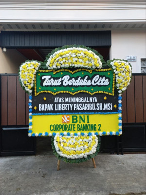 Papan Bunga Duka di Sitimulyo