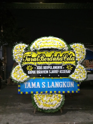 Papan Bunga Duka di Sitimulyo